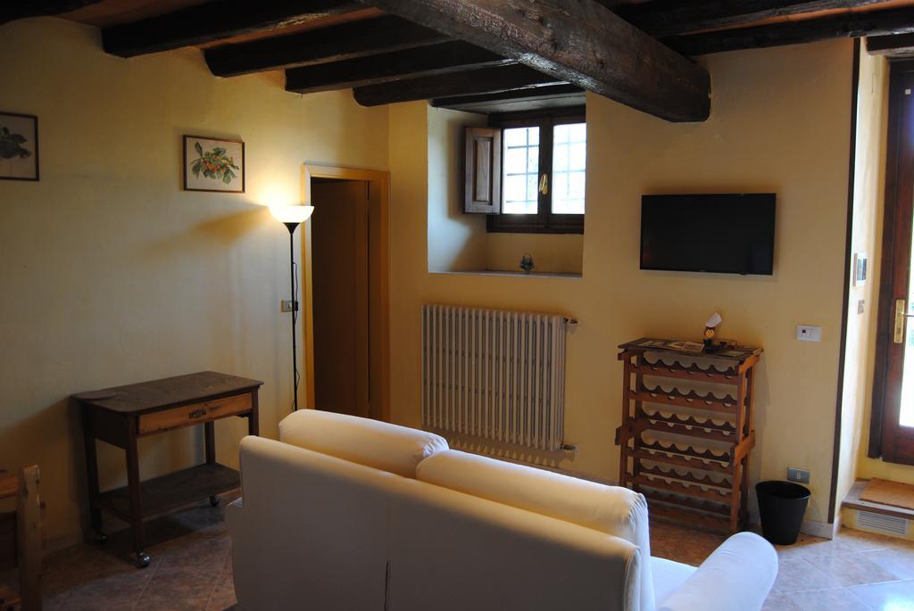 Agriturismo Podere Omomorto Pratovecchio Exterior photo